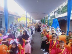 Sukseskan Musycab, PCM Pekuncen Gelar Pawai dan Ciptakan Thamesong Mars Ngapak