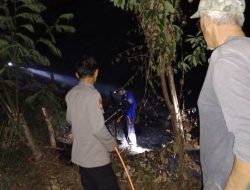 Polsek Pesisir Selatan Polres Pesisir Barat Merespon Cepat Adanya Kebakaran Lahan