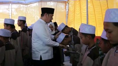 Wabup OKUS Hadiri Haflah Ahir Dan Pengukuhan Pengurus DPD Forpress Masa Khidmad 2023-2027