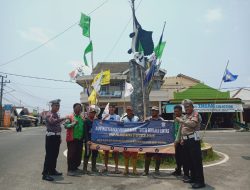 Jumat Curhat Polres Pesisir Barat Berikan edukasi Safety Riding kepada Masyarakat