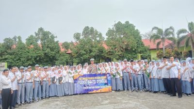 Personil Sat Lantas Polres Pesisir Barat Laksanakan Giat Police Go To School di MAN 1 Pesisir Barat