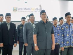 13 Pejabat Eselon II dan PPUPD Pesisir Barat Dilantik Wakil Bupati Zulqoini Syarif