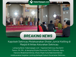 Kapolsek Sekincau Melaksanakan Sholat Jum’at Keliling di Masjid Al Ikhlas Kelurahan Sekincau