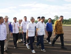 Bupati  dan Wakil Bupati Pesibar Sambut Kedatangan Mendag Zulkifli Hasan