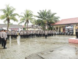 Kapolres Pesisir Barat Pimpin Apel Pengecekan Personel Serta Sarpras Pam TPS Polres Pesisir Barat