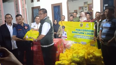 Dishut Propinsi Lampung Serahkan Bantuan dan Santuanan kepada Keluarga yang Meninggal Akibat Keganasan Harimau di Bandar Negeri Suoh dan Suoh