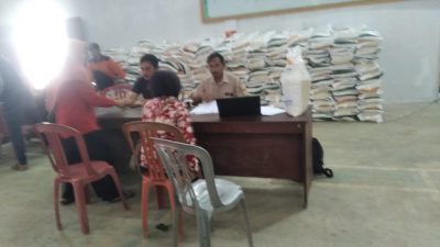 Pemerintah Pekon Pampangan Salurkan Bantuan Beras Cadangan Pangan Pemerintah kepada Warga