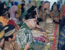 Kegiatan Safari Ramadhan 1445 Hijriah Pemkab Pesisir Barat di Masjid Al-Kabariyah Pekon Way Suluh