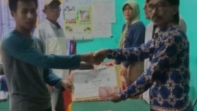 Pekon Baturaja Salurkan BLT DD Tahap satu kepada Keluarga Penerima manfaat Miskin Extrim