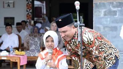 Kembali Mencalonkan Diri Sebagai Calon Bupati Lambar, Ini Sejumlah Keberhasilan Parosil Pada Periode 2017-2022
