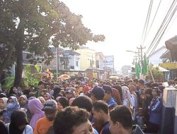 Ribuan Warga, Siswa dan Pegawai AUM di Kecamatan Bumiayu Ikuti Jalan Sehat Gebyar Milad Aisyiyah ke-107