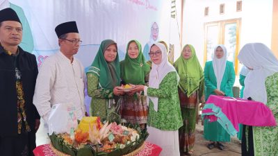 Rois Syuriah PCNU KH Muhammad Thoha : Kader Fatayat NU Harus Menjadi Perempuan Tangguh 