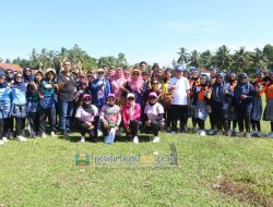 Ketua Perwosi Pesisir Barat Menghadiri Lomba Senam Tingkat Kecamatan