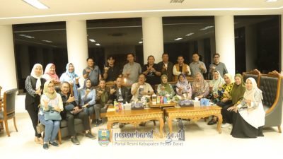 Bupati Pesisir Barat Menyambut Langsung Kunjungan Ketua Umum DPP Persaudaraan Masyarakat Pesisir Barat (PMPB)