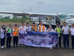 Pj Sekda Jon Edwar Saksikan Penerbangan Perdana Susi Air di Bandara Muhammad Taufiq Kiemas