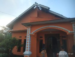 Rumah Warga Tiyuh Wonokerto Hancur di Sambar Petir