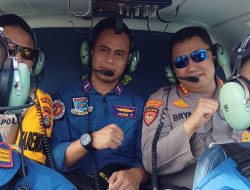Patroli Udara Helikopter Ditpol Udara Korpolairud Baharkam Polri di Event Krui Pro WSL QS 5000 Tahun 2024