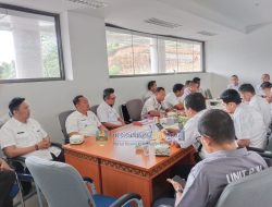 Pj. Sekda Kabupaten Pesisir Barat Jon Edwar Menghadiri Rapat Percepatan Serti pikasi Aset Tanah Pemkab Pesisir Barat