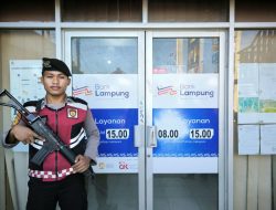 Sat Samapta Polres Pesisir Barat Laksanakan Pengamanan Rutin di Kantor Bank Lampung KCP Krui