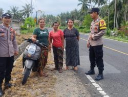 Bhabinkamtibmas Polsek Pesisir Selatan Ajak Warga Pekon Paku Negara Jaga Kamtibmas