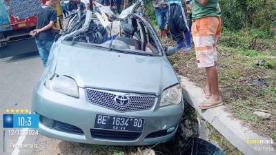 Lakalantas di Sunjaya Pekon Giham Sukamaju Mobil Box Masuk Jurang, Toyota Vios Ringsek Parah