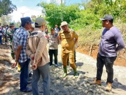 Bupati OKU Selatan Abusama, S.H. Serap Aspirasi dan Gotong Royong Bersama Warga Desa Perupus Belambangan