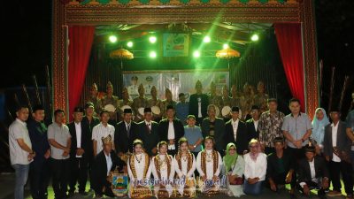 Semarak Malam Kedua Pentas Seni Budaya Pesibar, Bupati Dedi Irawan Ajak Warga Lestarikan Budaya Lokal