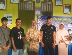 Penyaluran BLT Dana Desa di Siring Gading Disambut Gembira Warga