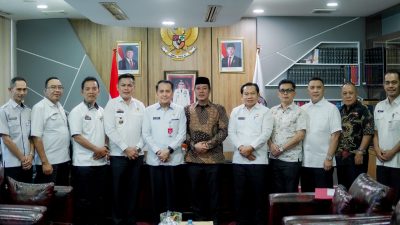 Bupati Pesisir Barat Sampaikan Aspirasi Daerah dalam Audiensi dengan Dirjen Bina Keuangan Daerah Kemendagri