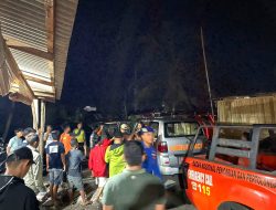 Polres Pesisir Barat dan Tim Gabungan Evakuasi Penumpang KM Althaf yang Terombang-ambing di Laut
