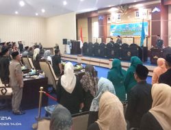Wakil Bupati Pesisir Barat Hadiri Rapat Paripurna DPRD Bahas Pandangan Umum Fraksi terhadap RPJMD 2025–2029