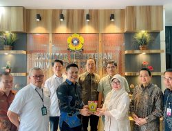 Pemkab Pesisir Barat Jalin Kemitraan Strategis dengan Fakultas Kedokteran UNSRI, Bahas Pemenuhan Dokter Spesialis