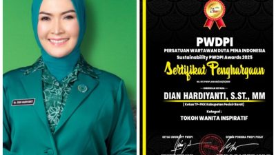 Ketua TP-PKK Pesisir Barat Dian Hardianti Raih Penghargaan Tokoh Perempuan Inspiratif dari PWDPI