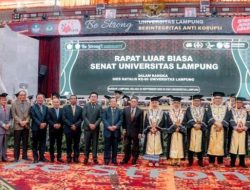 Pj. Sekda Pesibar Hadiri Puncak Dies Natalis ke-60 Unila, Sampaikan Harapan untuk SDM Unggul