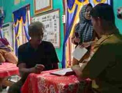 BLT-DD Tahap II Cair, 10 Keluarga di Pekon Batu Raja Terima Rp 1,8 Juta