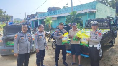Polsek Bengkunat Gelar Gerakan Pangan Murah, Masyarakat Antusias Sambut Program Peduli Polri