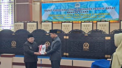 Rapat Paripurna DPRD Pesisir Barat: Penyampaian Nota Penjelasan Dua Ranperda untuk Kesejahteraan Masyarakat
