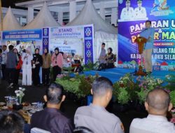 Bupati Abusama Resmikan Pasar Malam dan Pameran UMKM HUT Ke-22 OKU Selatan, Ribuan Warga Padati Terminal Muaradua