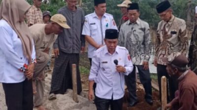 Peratin Pekon Sumber Alam Husain Melakukan Peletakan Batu Pertama Pembangunan Musholla Al-firdau