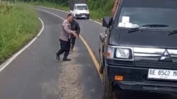 Waspada! Tumpahan Solar di Tanjakan Giham Picu Kecelakaan, Polisi Lakukan Penanganan Cepat